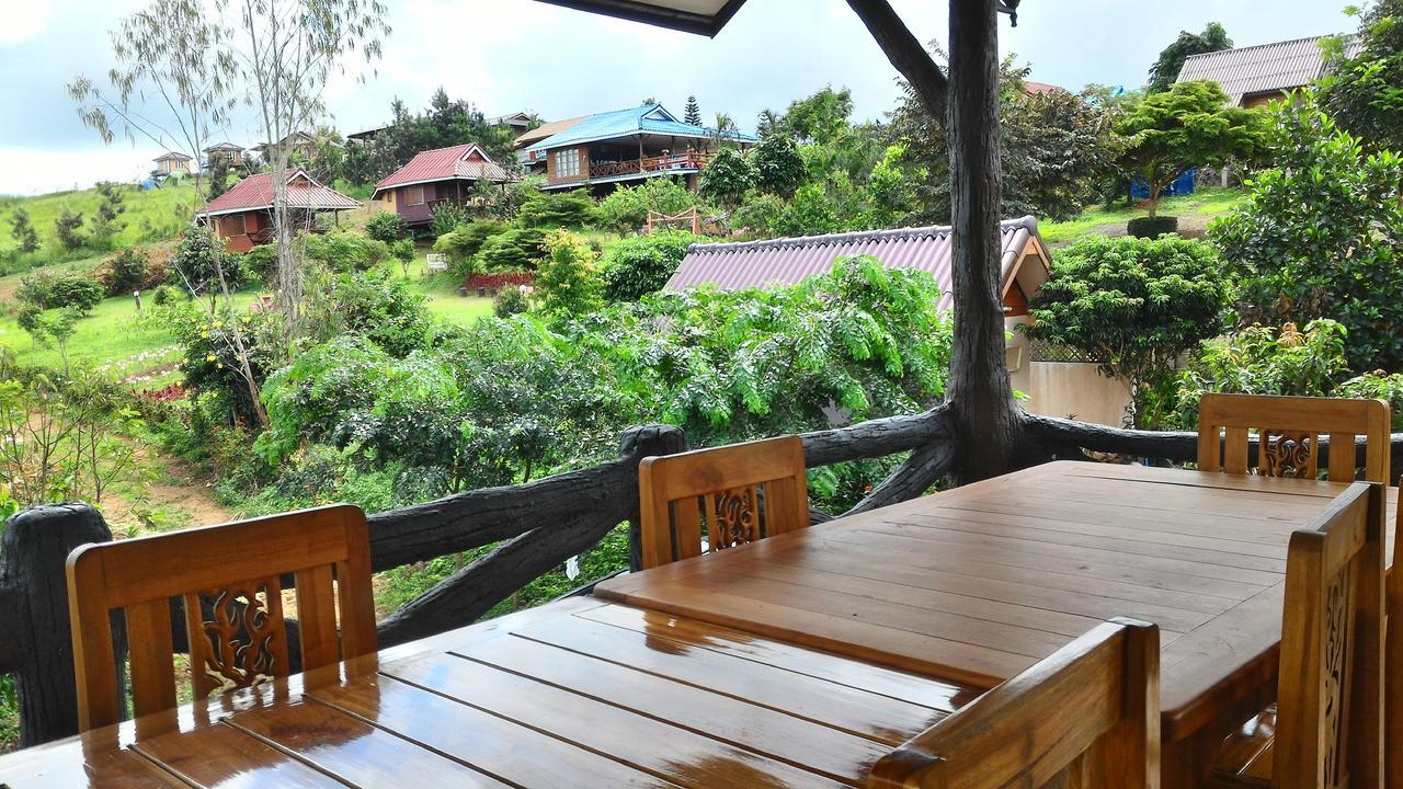 Indah Garden Hill Resort Пхетчабун Екстер'єр фото
