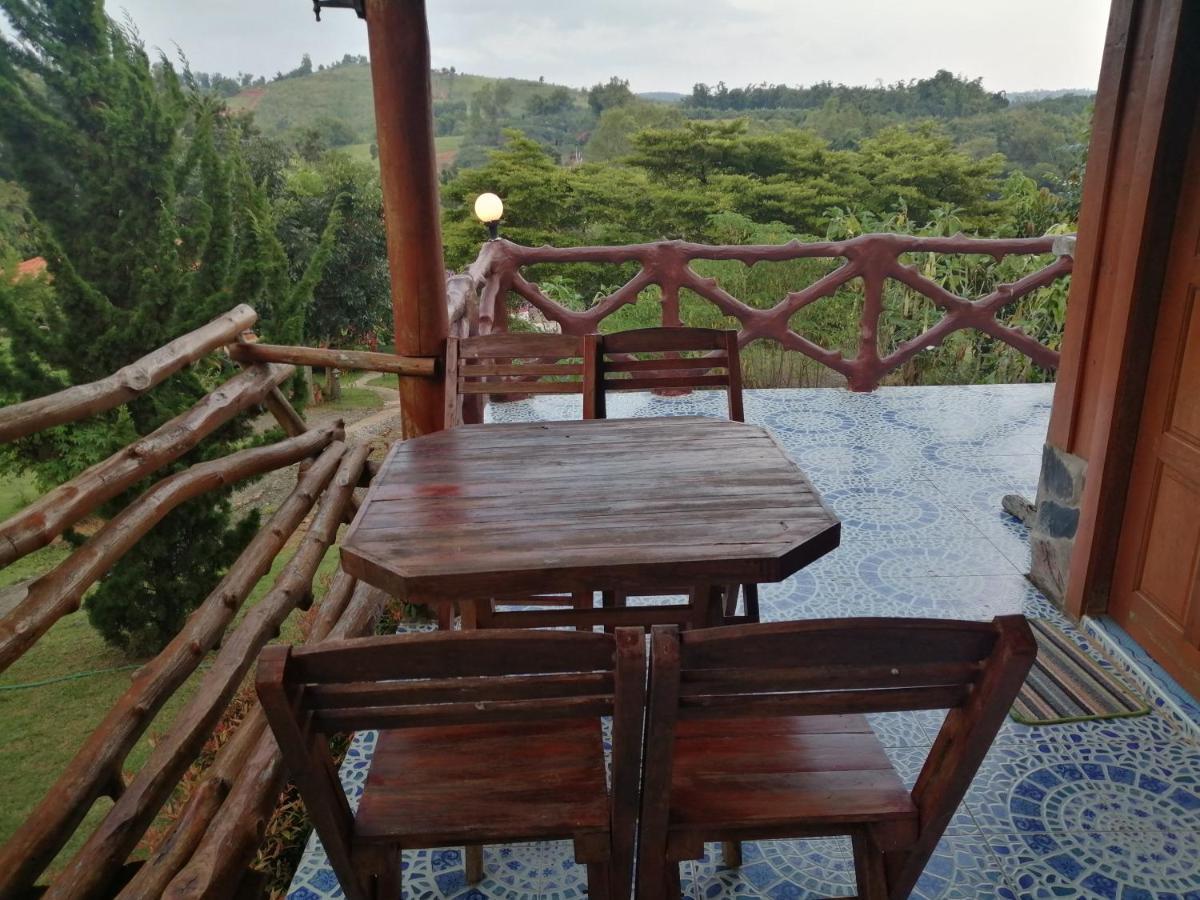 Indah Garden Hill Resort Пхетчабун Екстер'єр фото